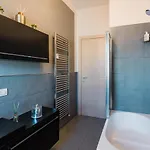 Lägenhet Sleep&fly Center - Transfer From Bgy Airport & Late Check-in Service Available Bergamo