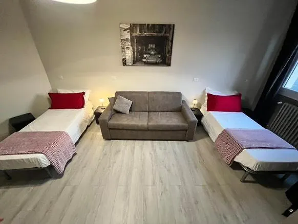 Sleep&fly Center - Transfer From Bgy Airport & Late Check-in Service Available Apartmán